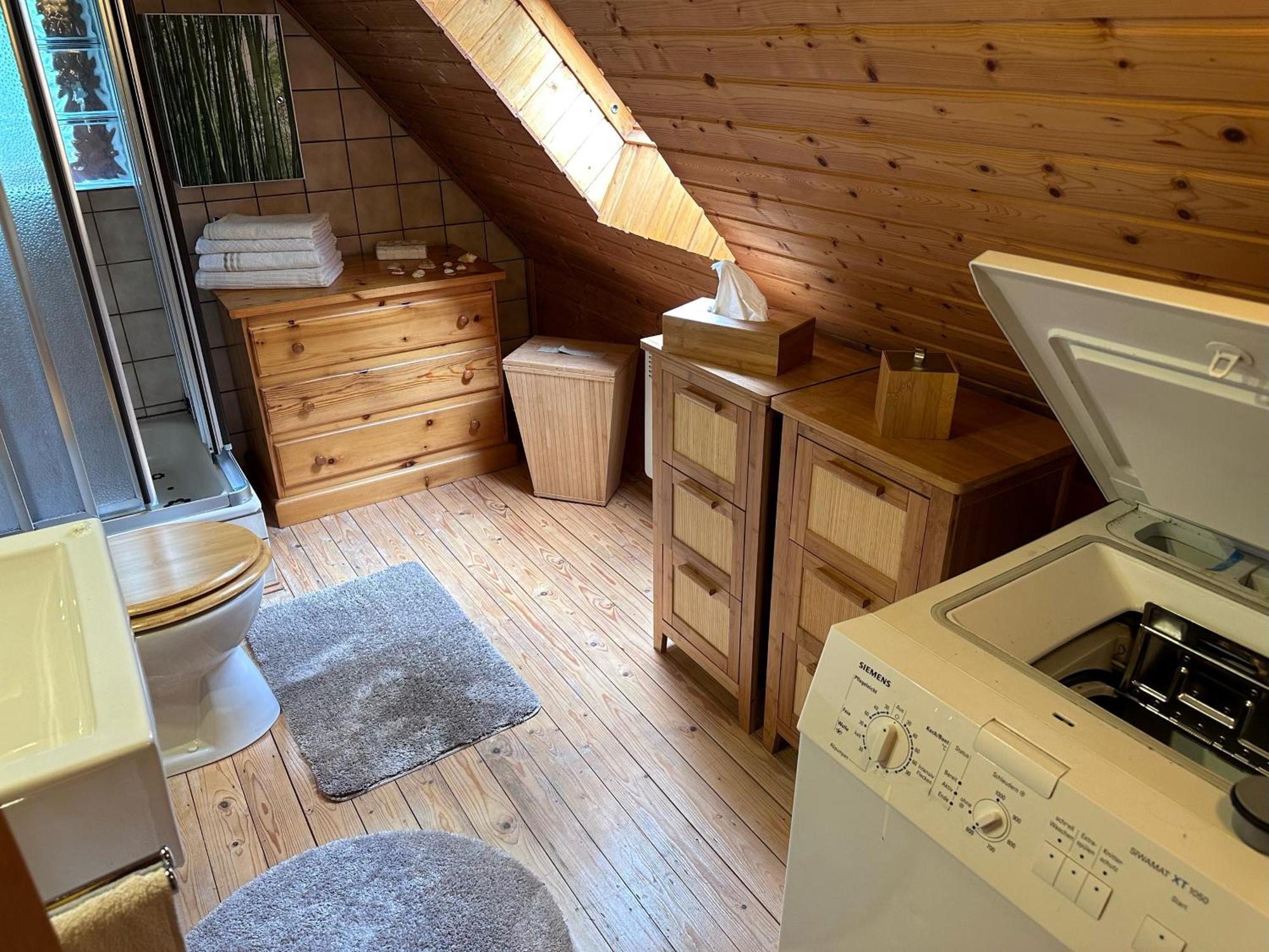 Ferienhaus Am Waldesrand Hatten エクステリア 写真
